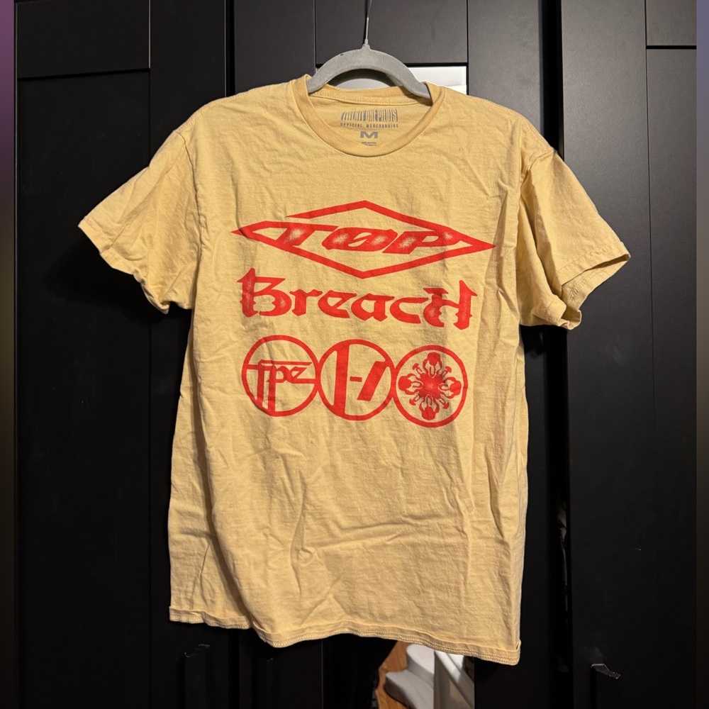 Twenty One Pilots Tour Tshirt - Breach
